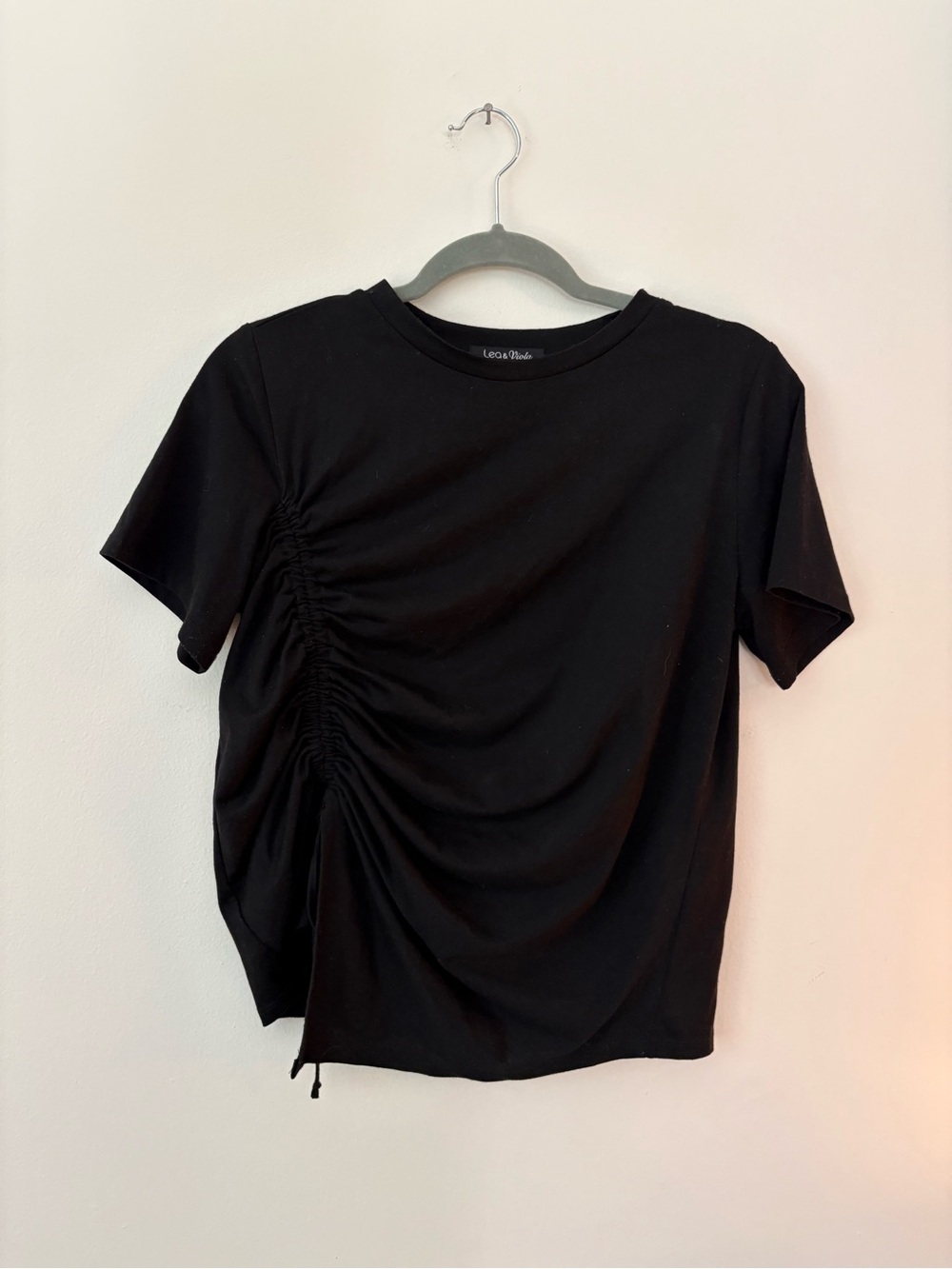 Lea & Viola Black Short Sleeve Ruched Tee